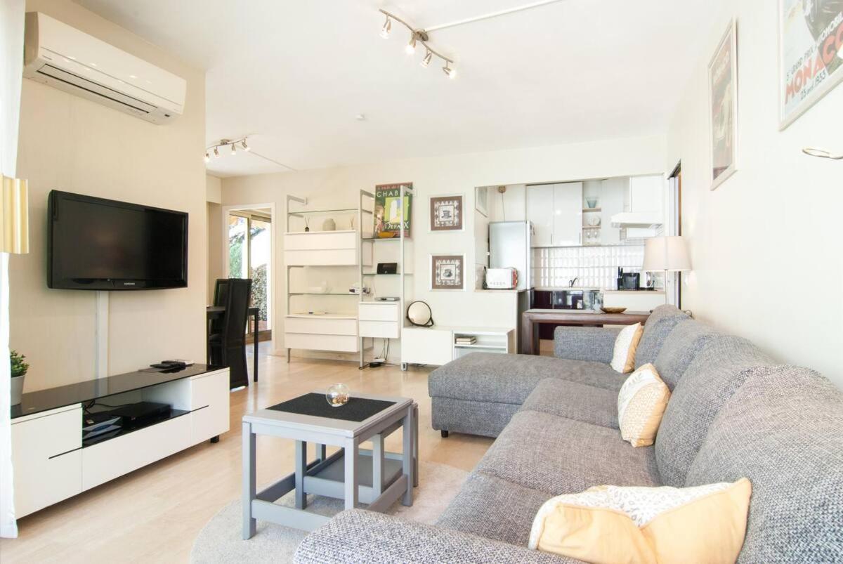 Elegant Apt W/2 Terraces/Mins To Beach & Shops Antibes Kültér fotó